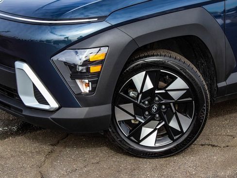 Used 2025 Hyundai Kona SEL AWD/4WD image 45