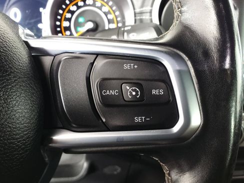 Used 2020 Jeep Gladiator Overland AWD/4WD image 31