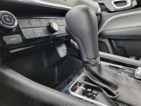 Certified 2022 Jeep Compass Limited image 30