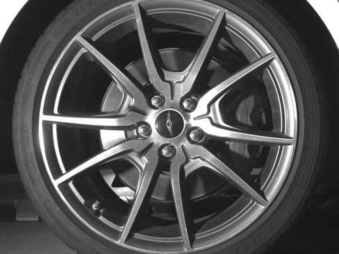 Used 2025 Genesis G70 2.5T image 15