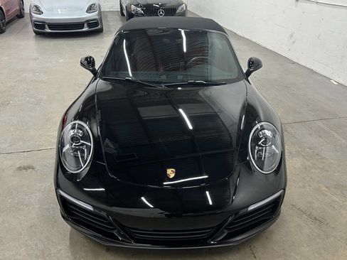 Used 2018 Porsche 911 Carrera image 24