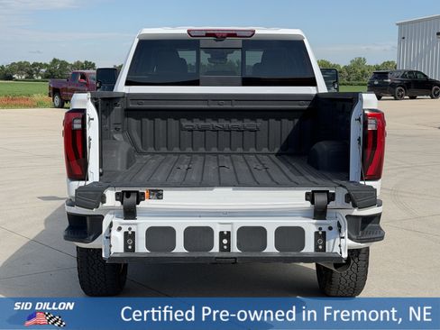 Certified 2024 GMC Sierra 2500 Denali w/ Denali Reserve Package AWD/4WD image 4