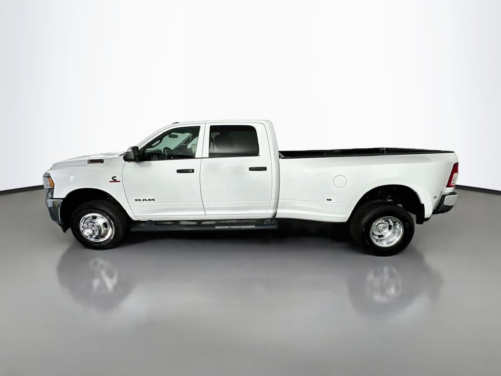 Used 2021 RAM 3500 Tradesman AWD/4WD image 4