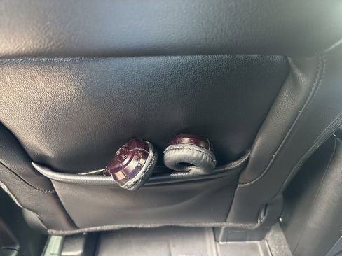 Used 2023 Ford Explorer Limited w/ Equipment Group 301A image 18