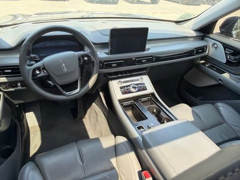 Used 2020 Lincoln Aviator Reserve w/ Equipment Group 202A AWD/4WD image 13