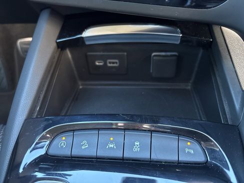 Used 2023 Buick Envision Preferred w/ Sport Touring Package image 30