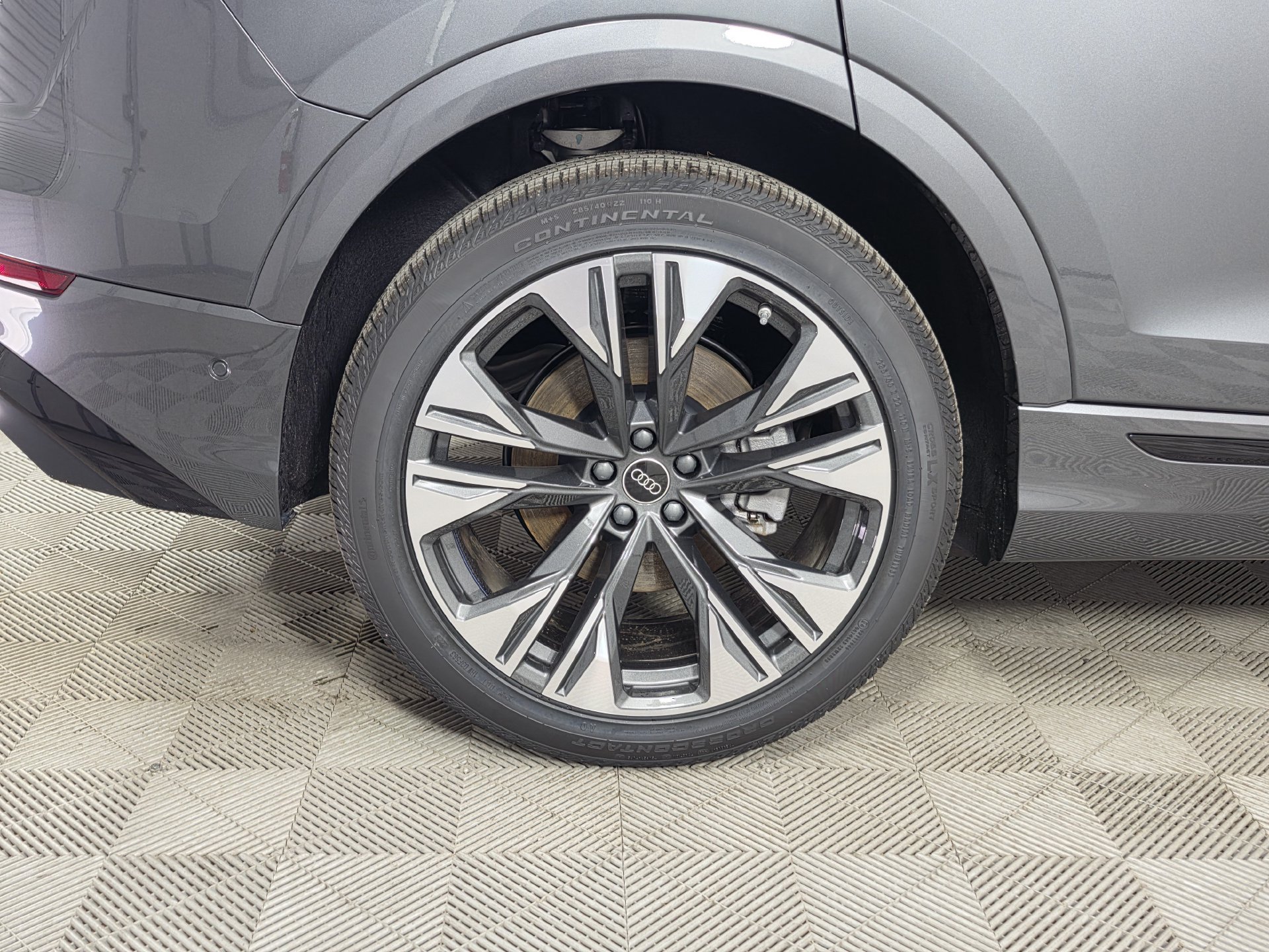 New 2027 Audi Q8 Prestige AWD/4WD image 43