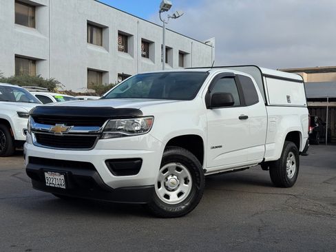 Used 2020 Chevrolet Colorado W/T w/ WT Convenience Package image 2