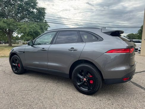 Used 2019 Jaguar F-PACE Premium AWD/4WD image 6