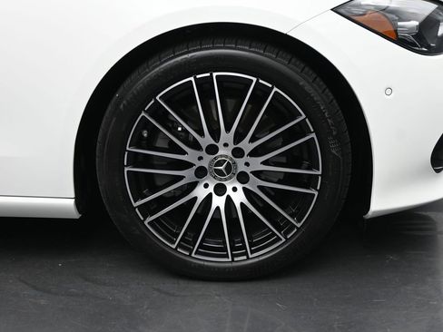 Used 2023 Mercedes-Benz C 300 Sedan image 32
