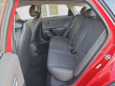 Used 2025 Kia K4 FWD image 19