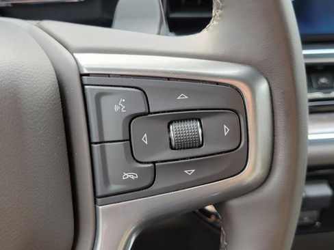 Used 2024 Chevrolet Silverado 1500 LTZ w/ Technology Package AWD/4WD image 17