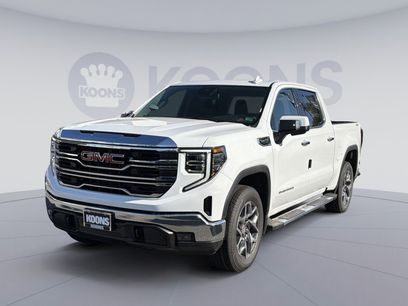 New 2026 GMC Sierra 1500 SLT w/ SLT Premium Package
