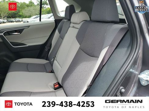 Certified 2025 Toyota RAV4 XLE AWD/4WD image 20