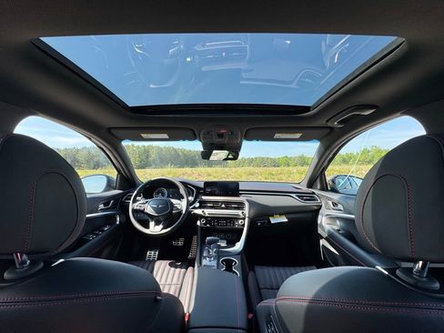 New 2026 Genesis G70 3.3T Sport Prestige RWD image 3