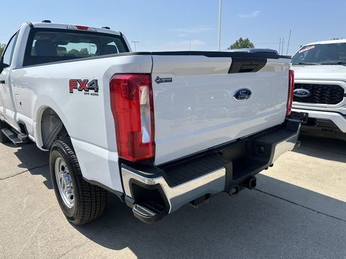 Used 2025 Ford F250 XL w/ XL Driver Assist Package AWD/4WD image 8