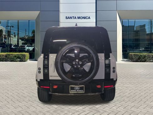 New 2026 Land Rover Defender 110 X image 4