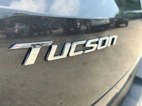 Used 2022 Hyundai Tucson Limited w/ Cargo Package AWD/4WD image 8