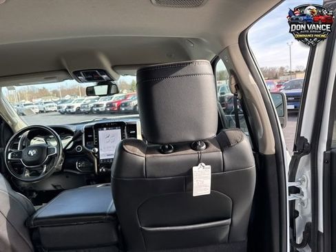 Used 2024 RAM 2500 Laramie AWD/4WD image 31