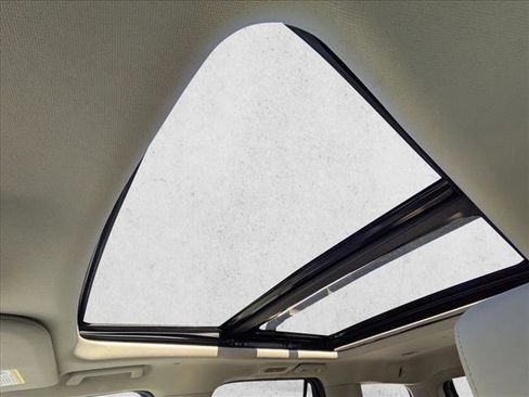 Used 2020 Ford Expedition Platinum image 15