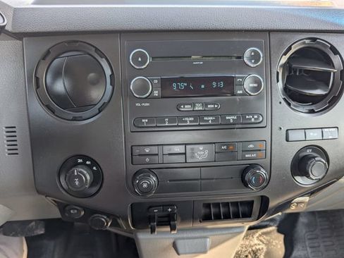 Used 2016 Ford F250 XL w/ Power Equipment Group AWD/4WD image 20