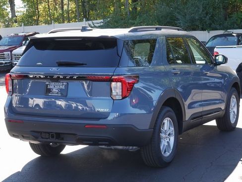 New 2026 Ford Explorer Active image 12
