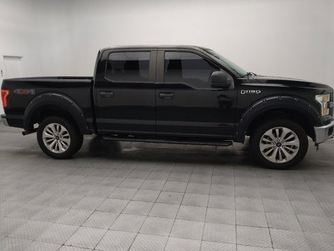 Used 2016 Ford F150 XL w/ Equipment Group 101A Mid AWD/4WD image 11