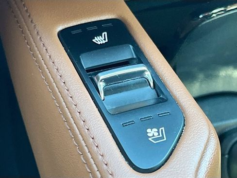 Used 2024 Kia Telluride SX Prestige X-Pro AWD/4WD image 21