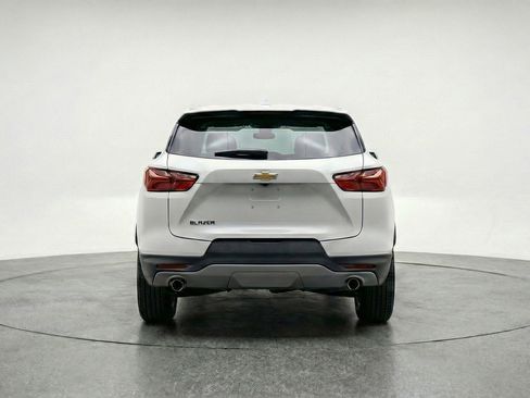 Used 2025 Chevrolet Blazer LT image 7