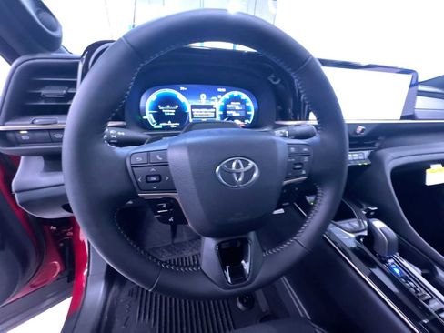 New 2026 Toyota Crown Platinum image 15