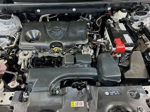 Used 2023 Toyota RAV4 XLE Premium FWD image 27