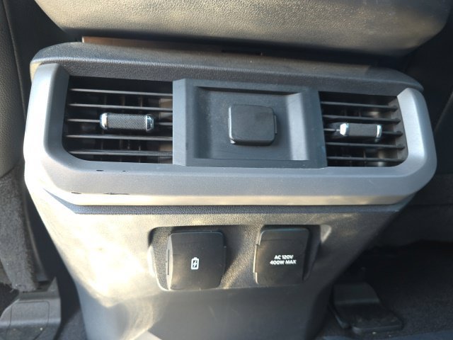 Used 2024 Ford F150 Lariat AWD/4WD image 22