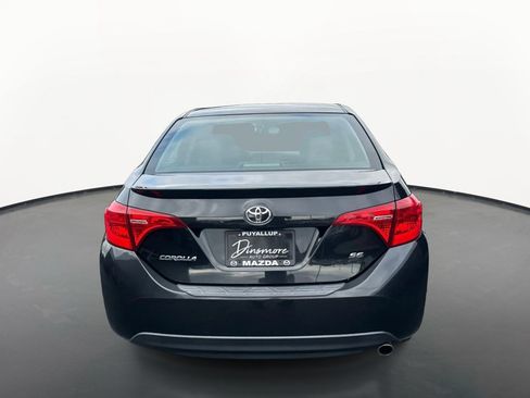 Used 2017 Toyota Corolla SE FWD image 4