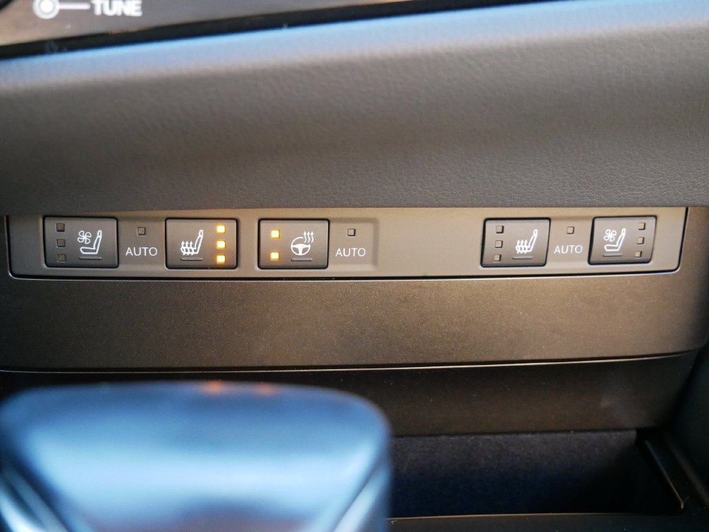 Certified 2025 Lexus ES 350 w/ Premium Package FWD image 23