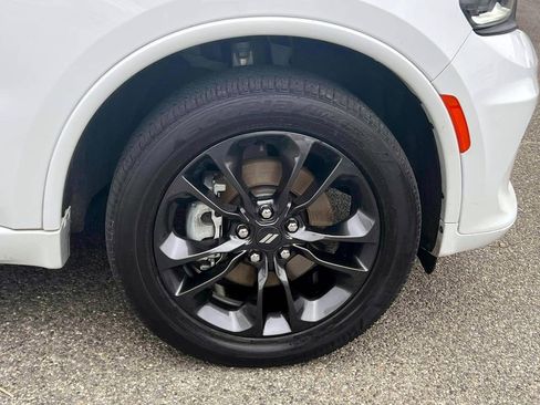 Used 2023 Dodge Durango GT image 10