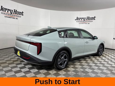 Used 2026 Kia K4 FWD image 5