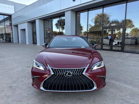 New 2025 Lexus ES 350 w/ Premium Package image 8