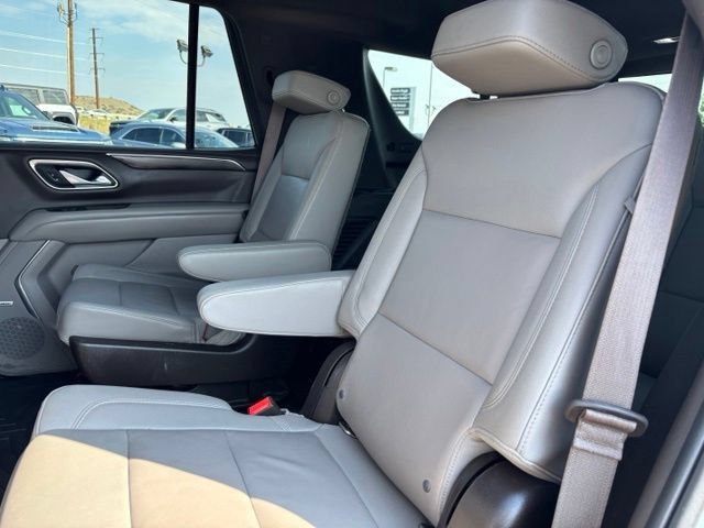 Certified 2022 Chevrolet Tahoe LT w/ Luxury Package AWD/4WD image 19