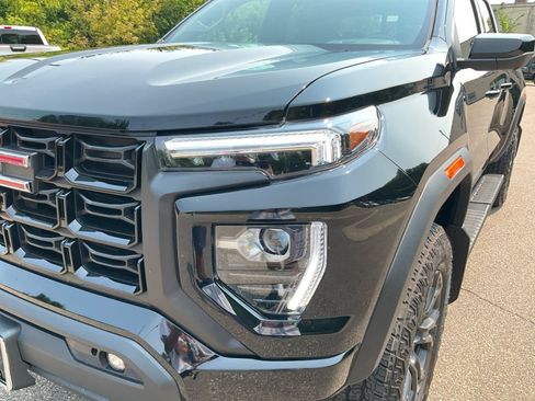 Used 2024 GMC Canyon Elevation w/ Elevation Premium Package AWD/4WD image 23