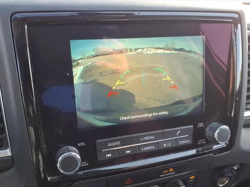 Used 2022 Nissan Frontier SV image 21