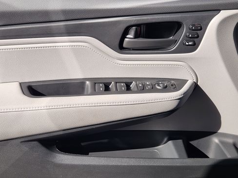 Certified 2024 Honda Odyssey EX-L image 22