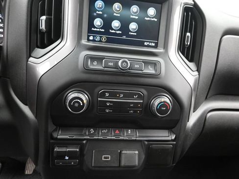 Used 2019 Chevrolet Silverado 1500 Custom Trail Boss w/ Custom Convenience Package AWD/4WD image 19