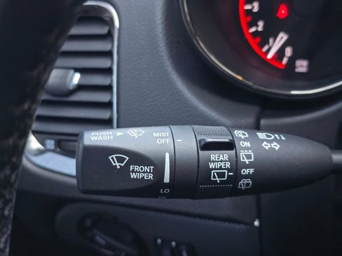 Used 2019 Dodge Durango GT AWD/4WD image 29