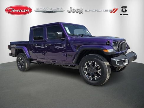 Used 2026 Jeep Gladiator Sport image 1