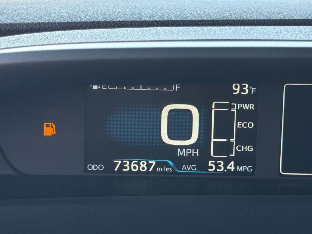 Used 2022 Toyota Prius FWD image 28