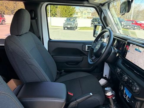 New 2026 Jeep Wrangler Sport AWD/4WD image 25
