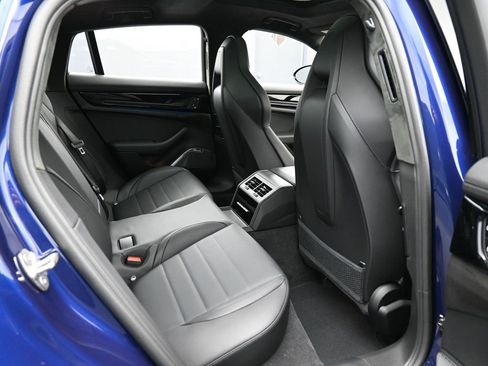 New 2026 Porsche Panamera Turbo S image 29