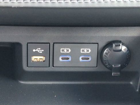 Used 2022 Toyota Highlander XSE image 23