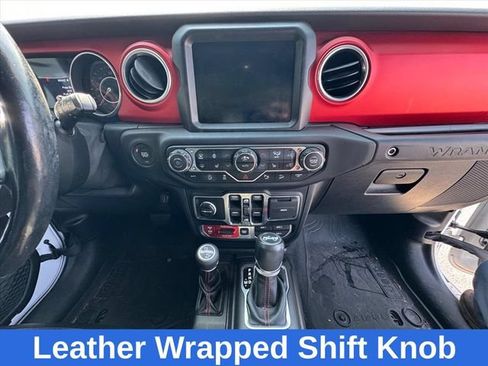 Used 2018 Jeep Wrangler Unlimited Rubicon AWD/4WD image 33