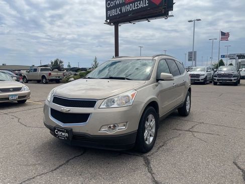 Used 2012 Chevrolet Traverse LT FWD image 6